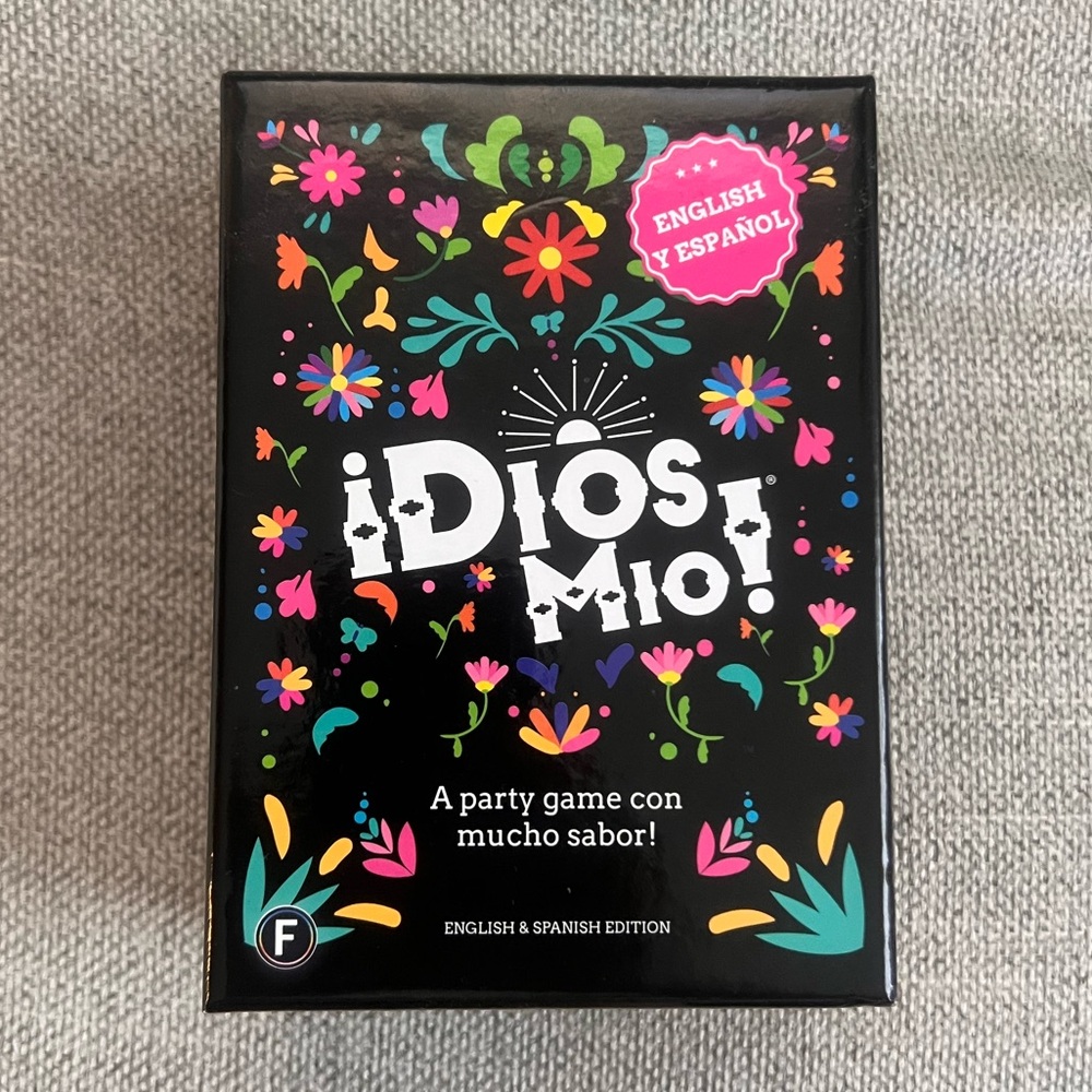¡Dios Mio! Bilingual Party Game - Black Edition